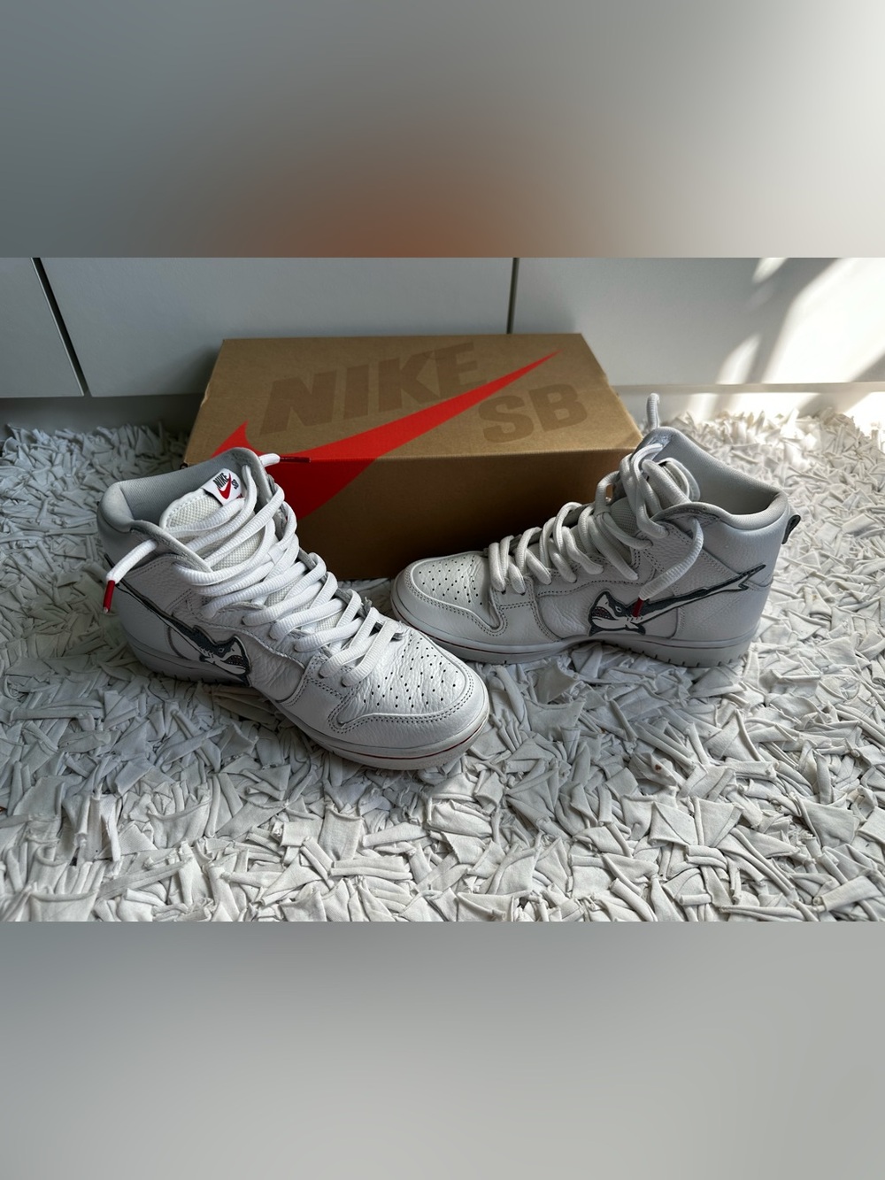 Nike Sb Dunk High Pro x Oski Great White Shark